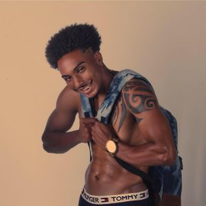 Meet your Posher, Dev